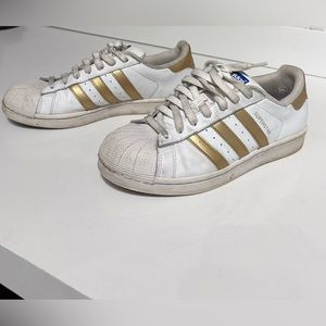 adidas Originals Women's Superstar Sneaker